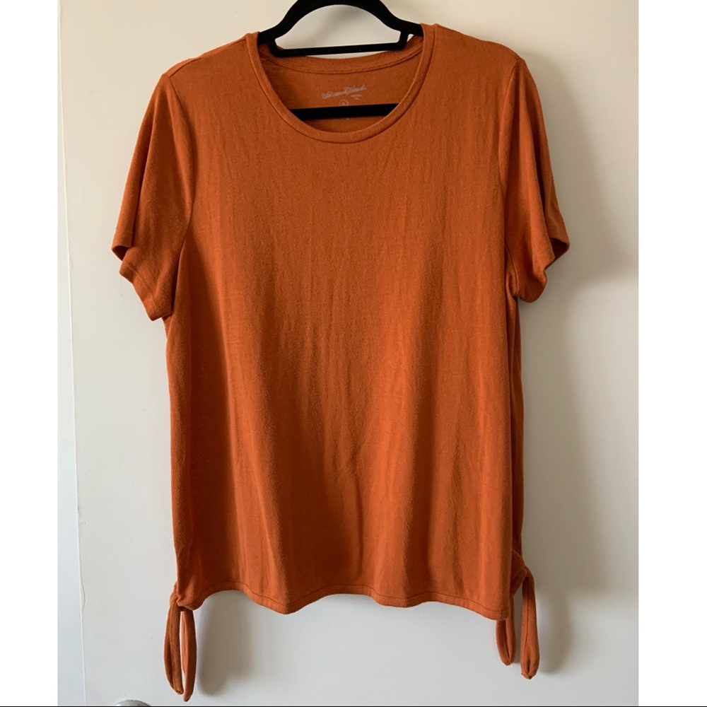Target Tee with side ties